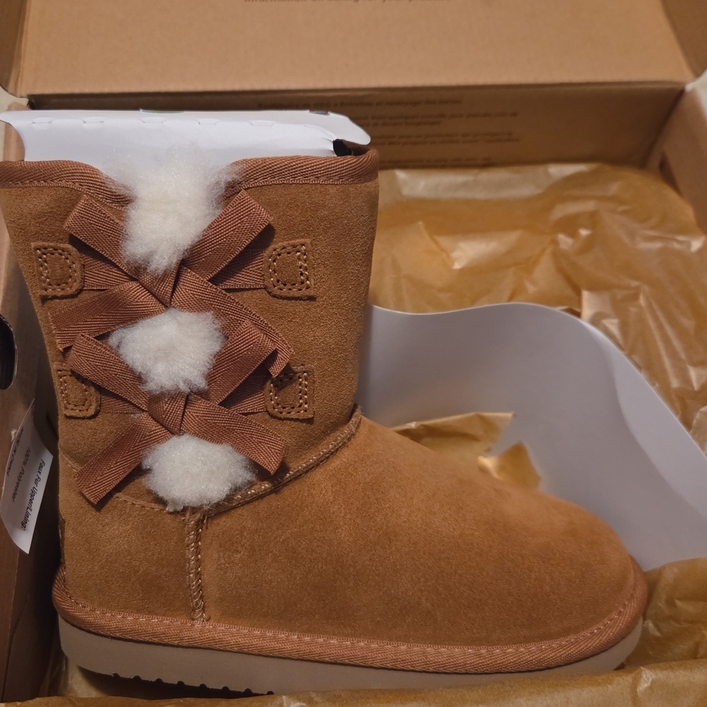 Koolaburra Tan Kids Boots with Fluffy Bow Details